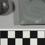572577