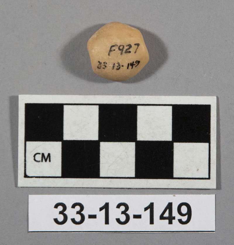 572641