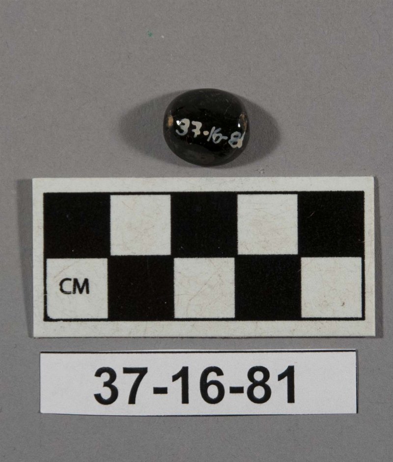 573478