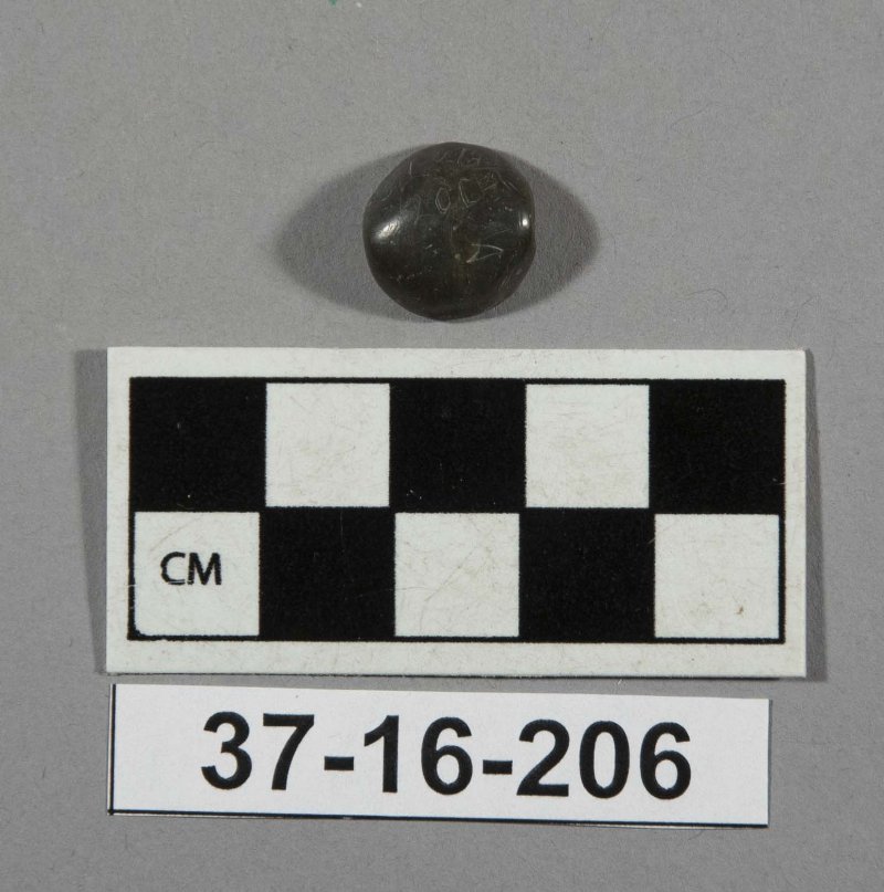 573530