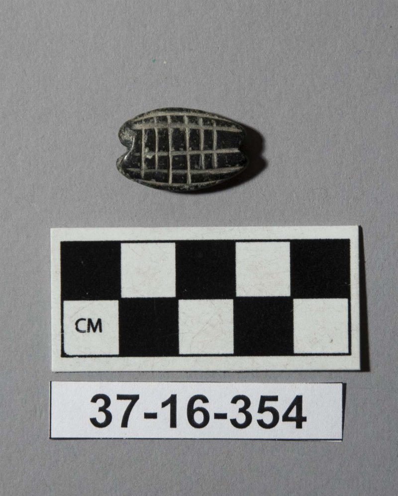 573546