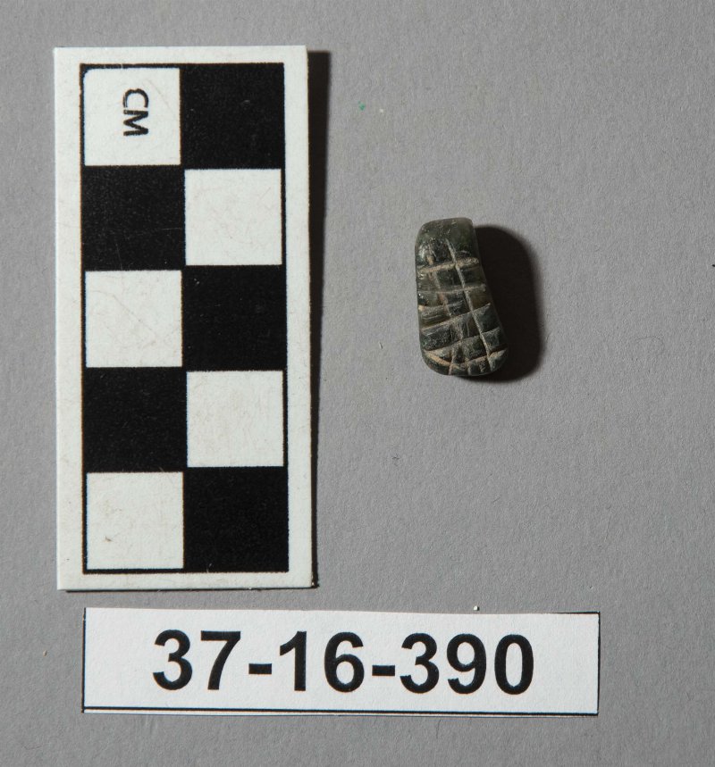 573555