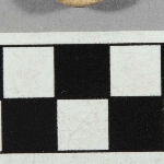 573982