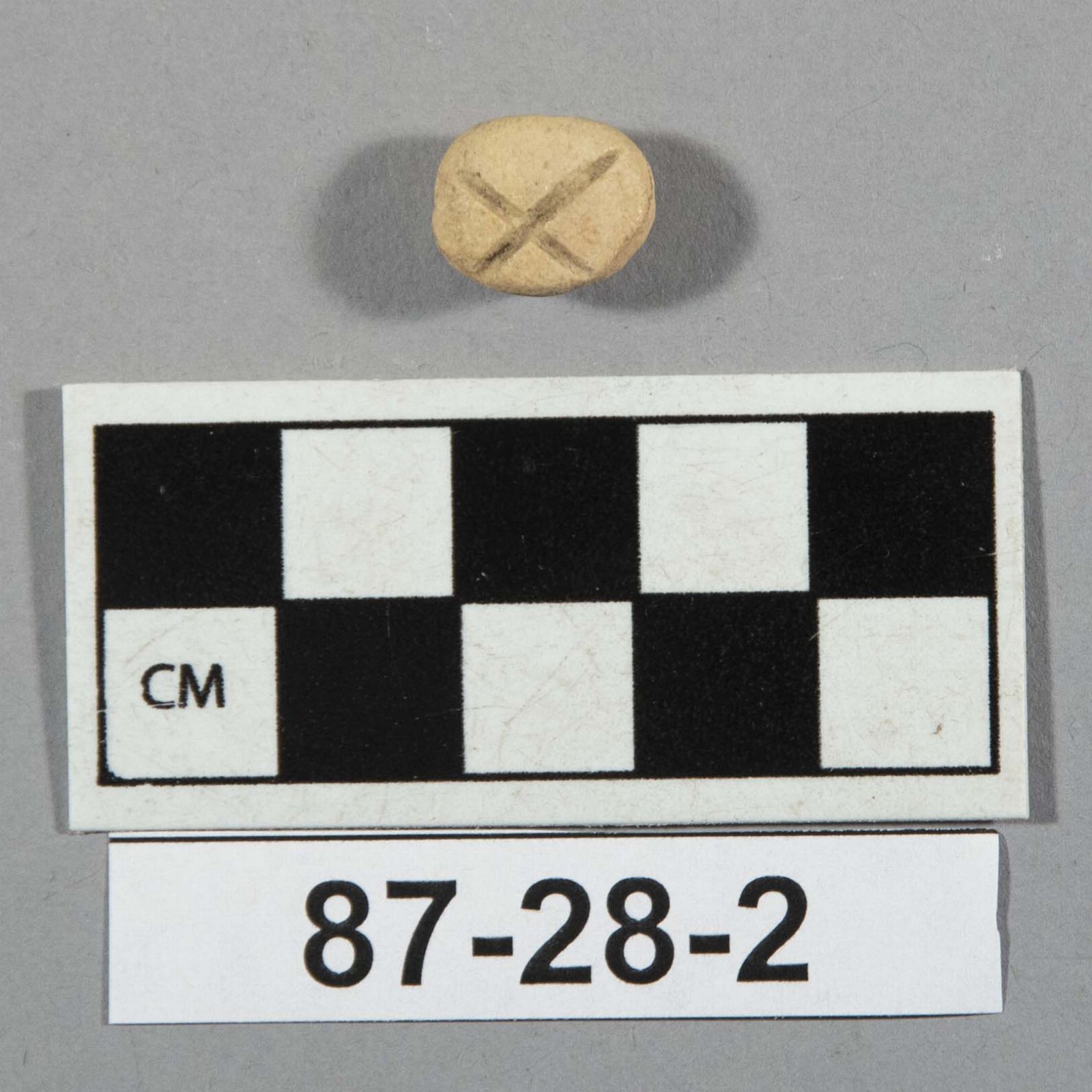 573982