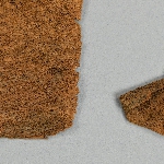 575925