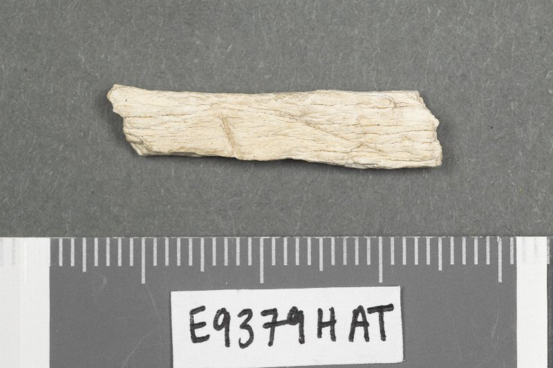576473