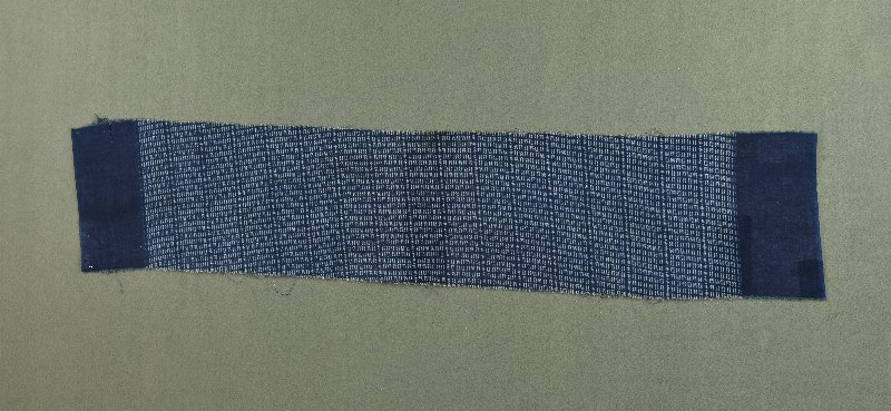 576733