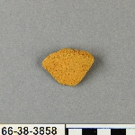 577819