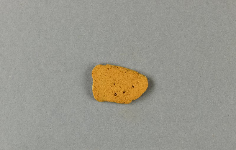 577915