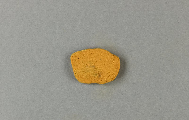 577927