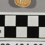 579121
