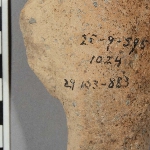 581963
