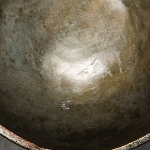 587342