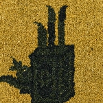 589430