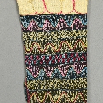 591320
