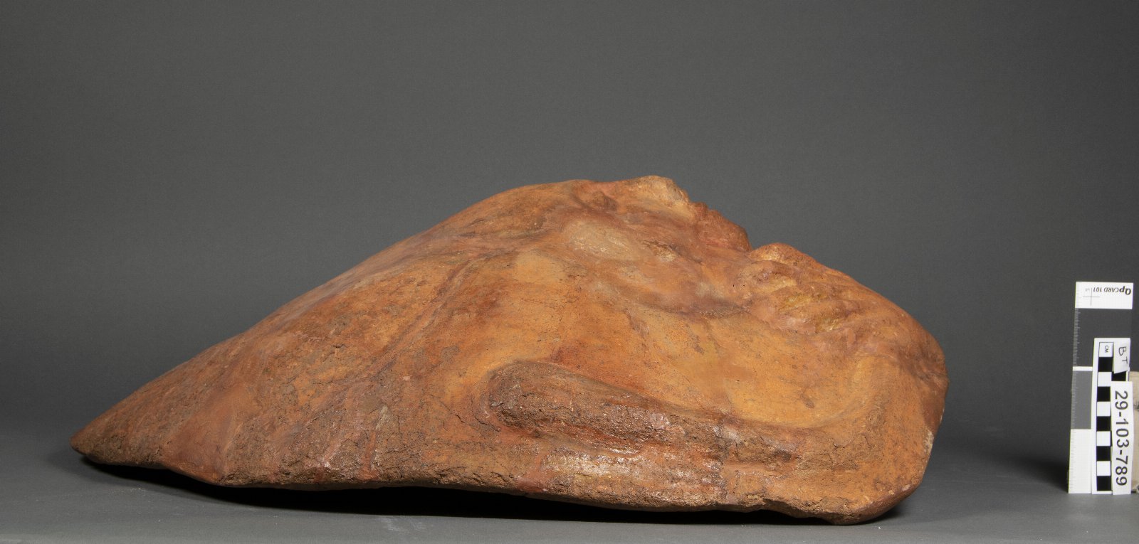 591960