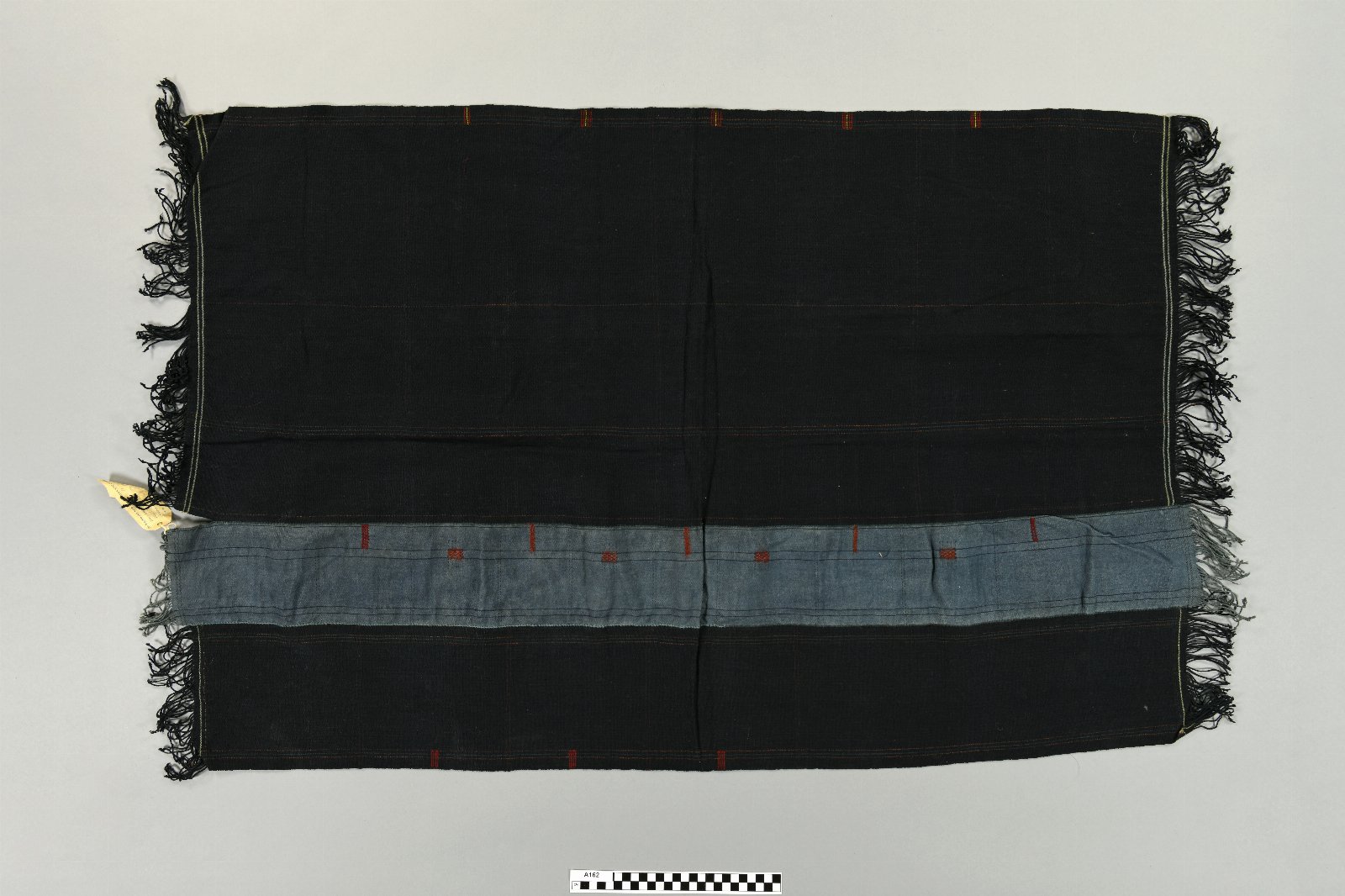 595048