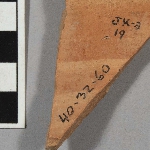 596159