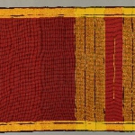 596819