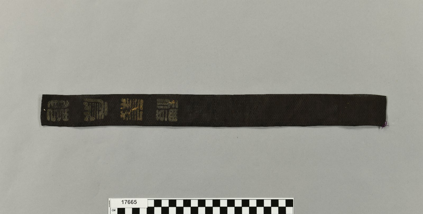605962