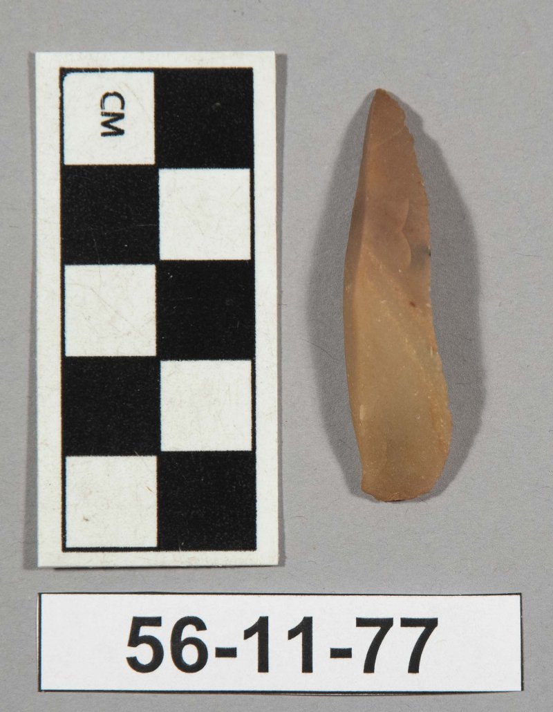 608063