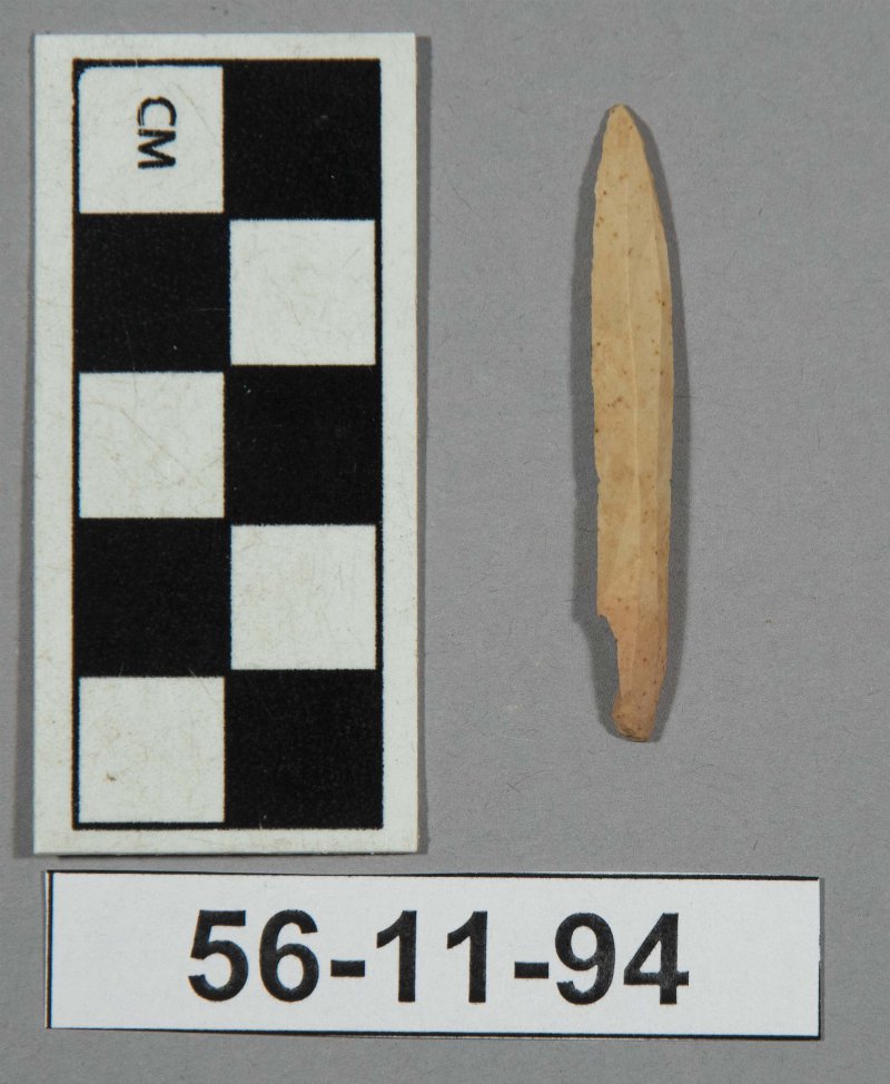 608457