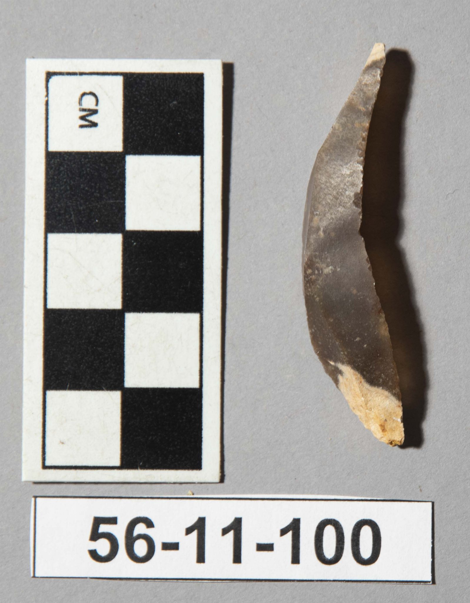 608483