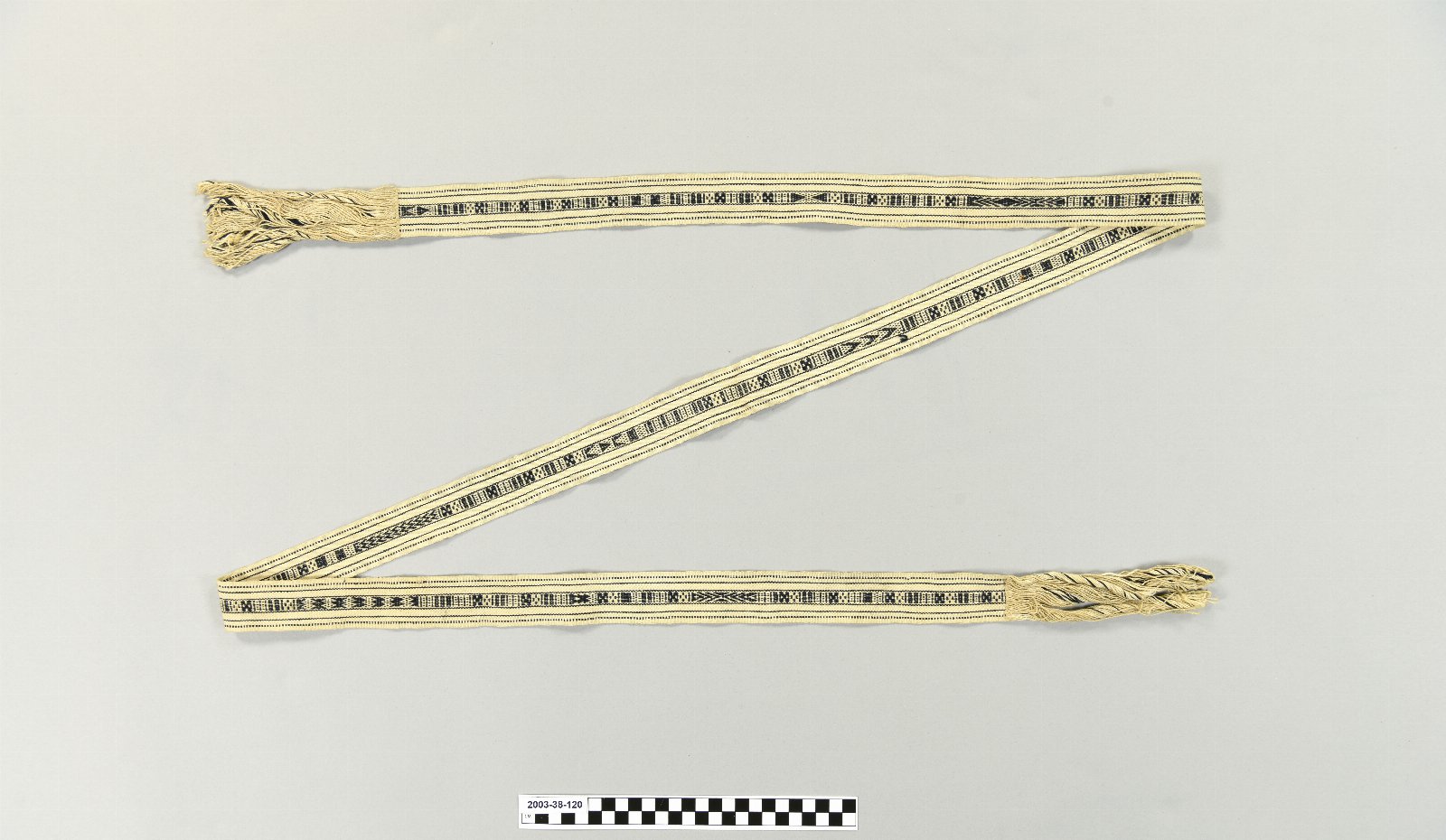 610587