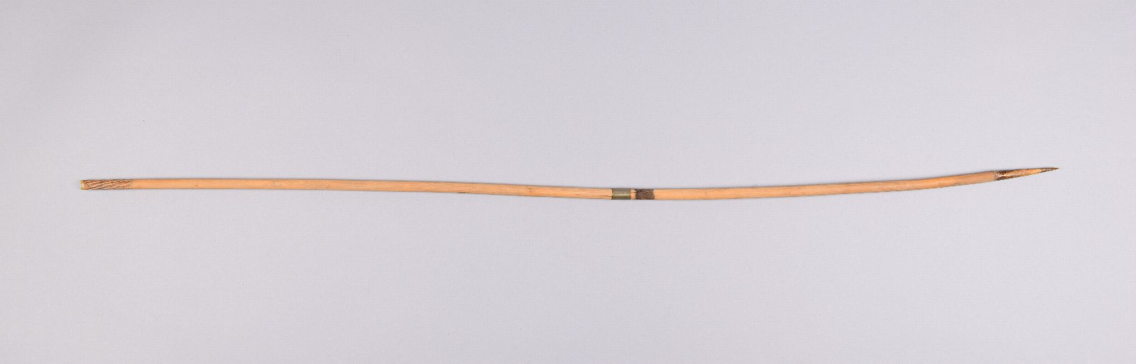 614977