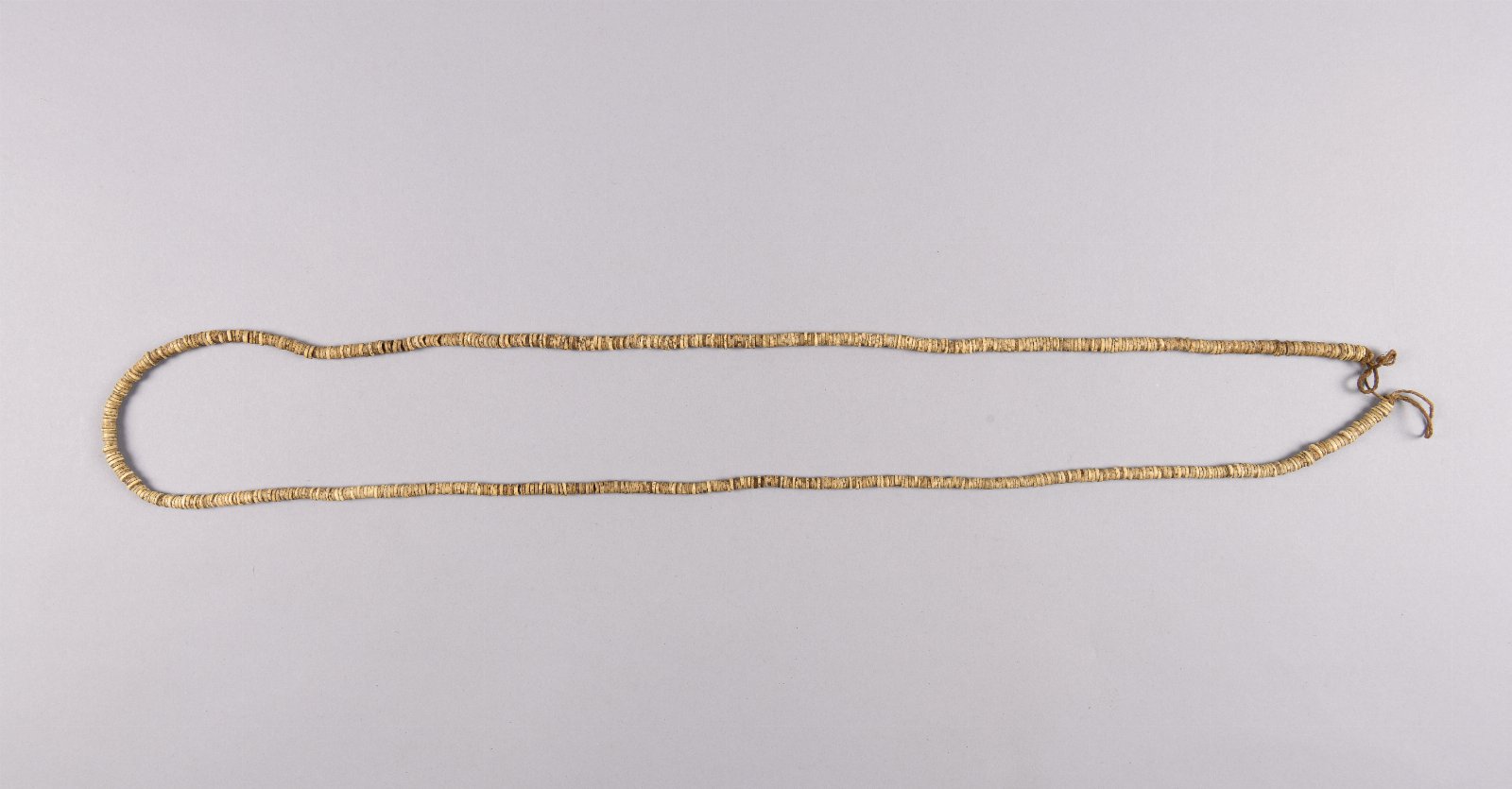 617192