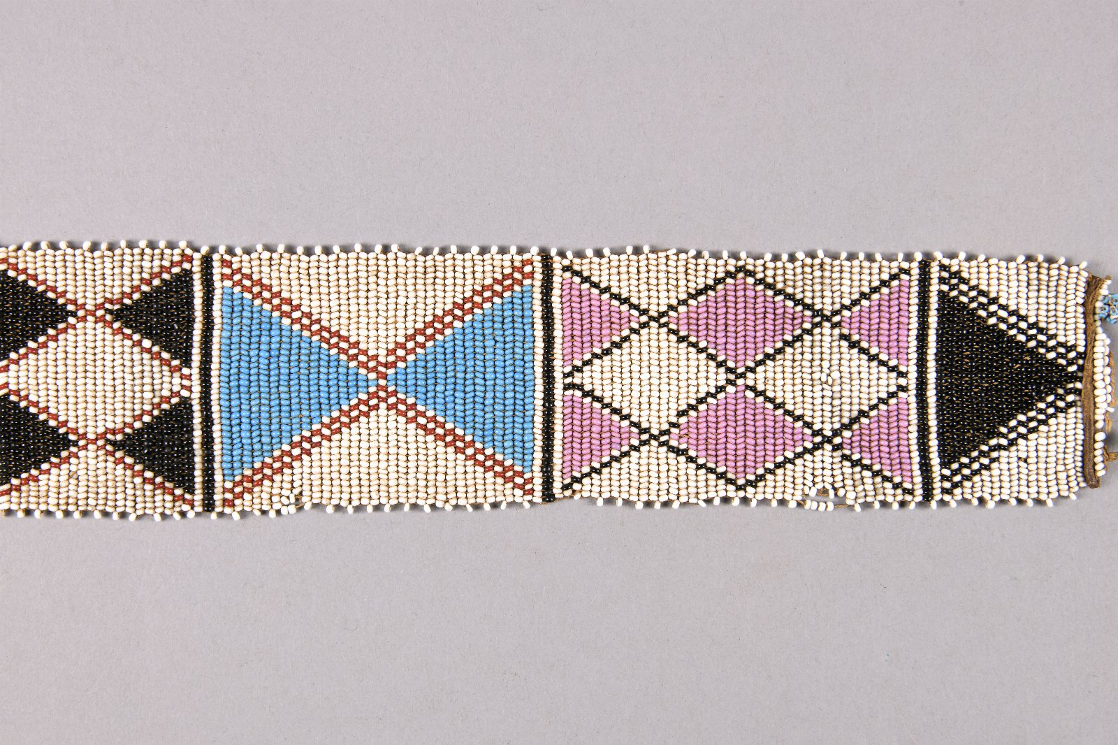 619603