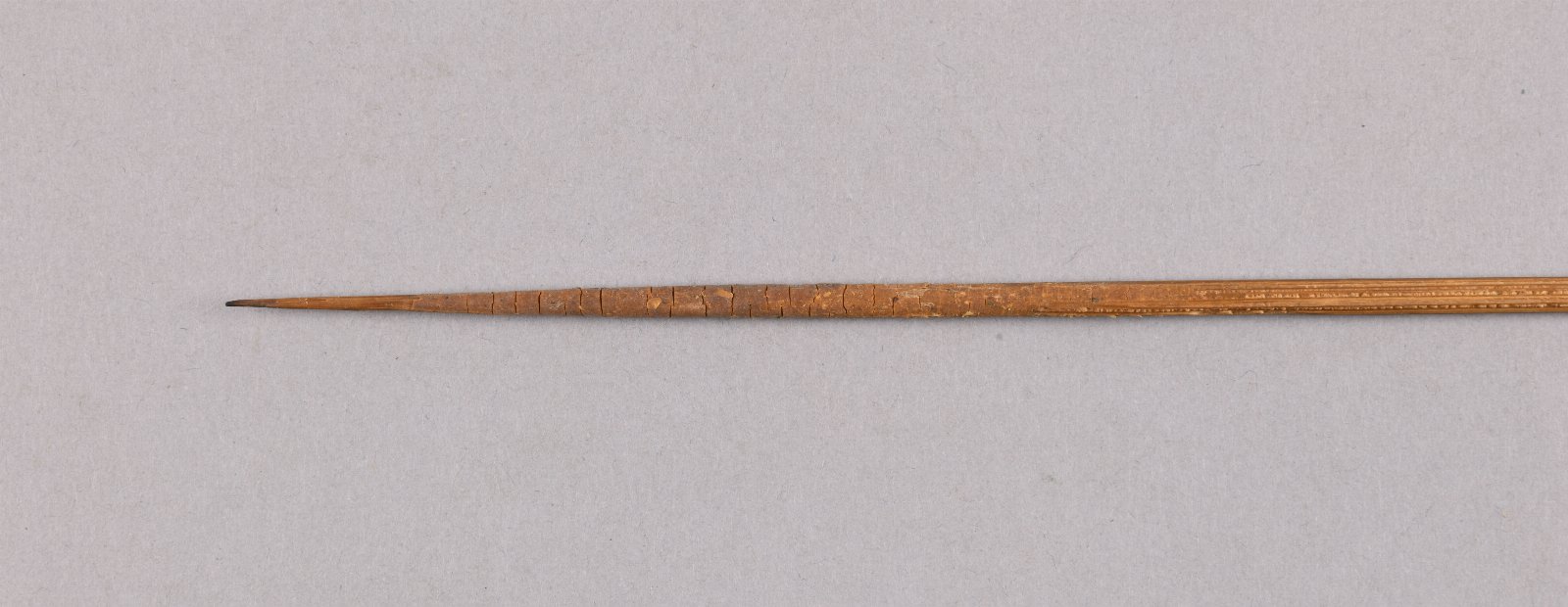 620633