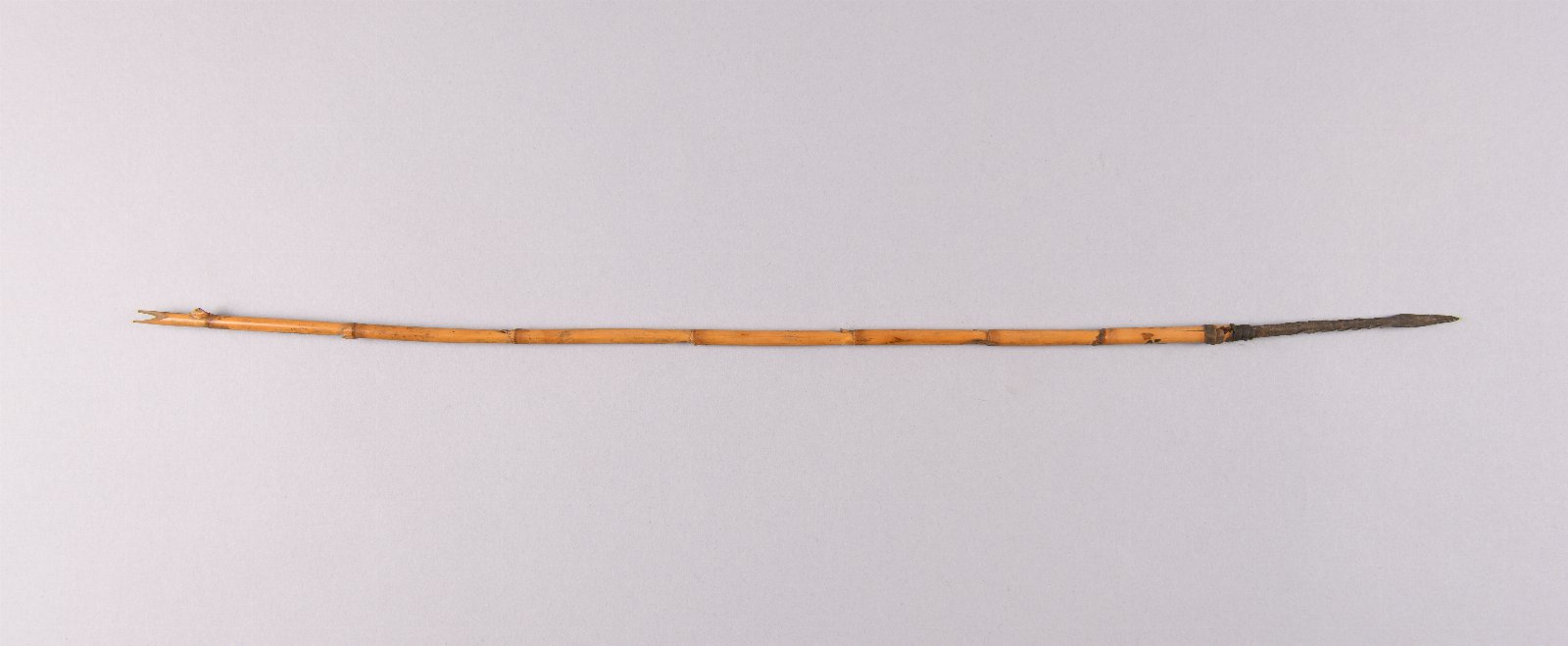 621401