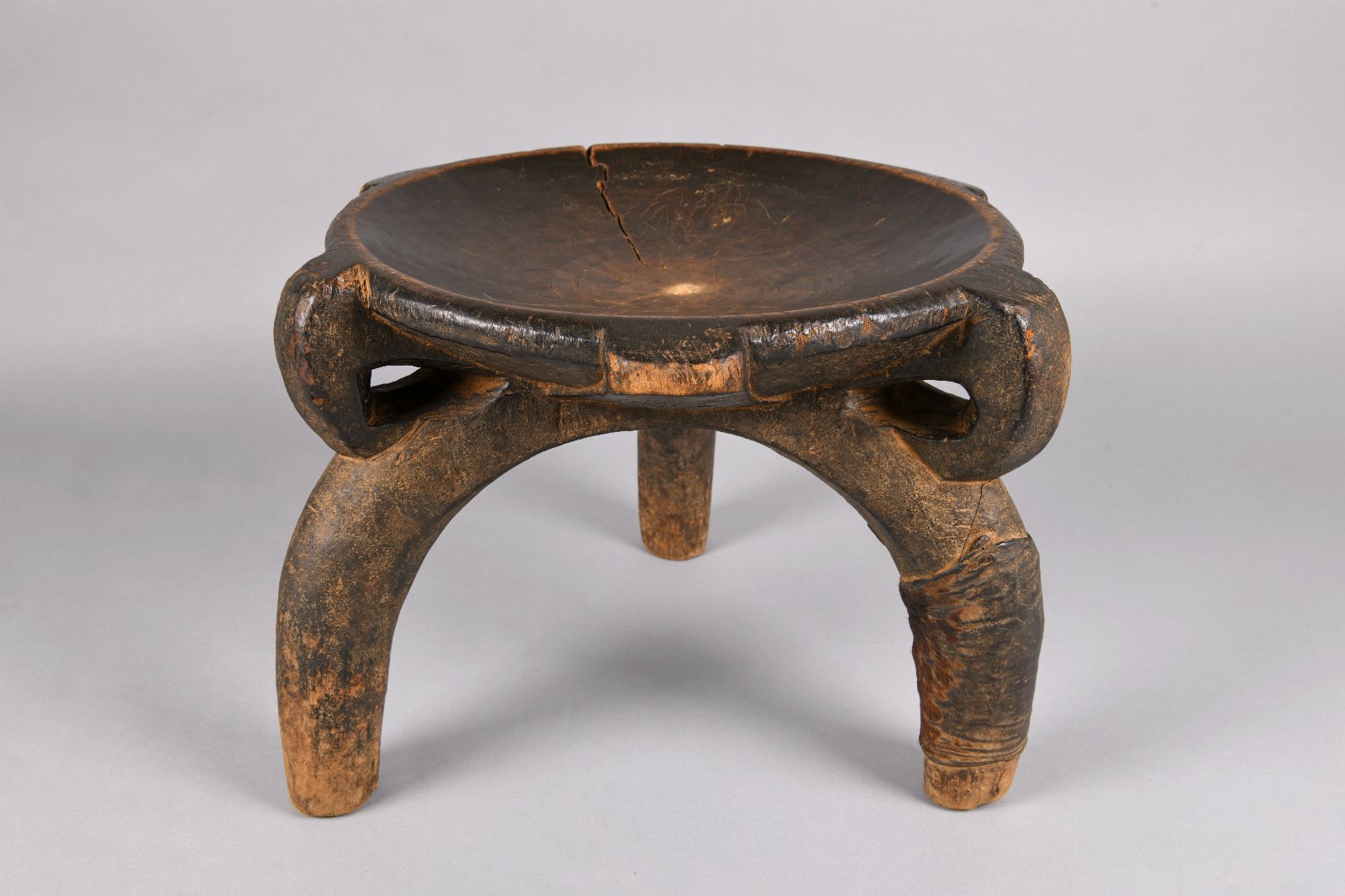 623917