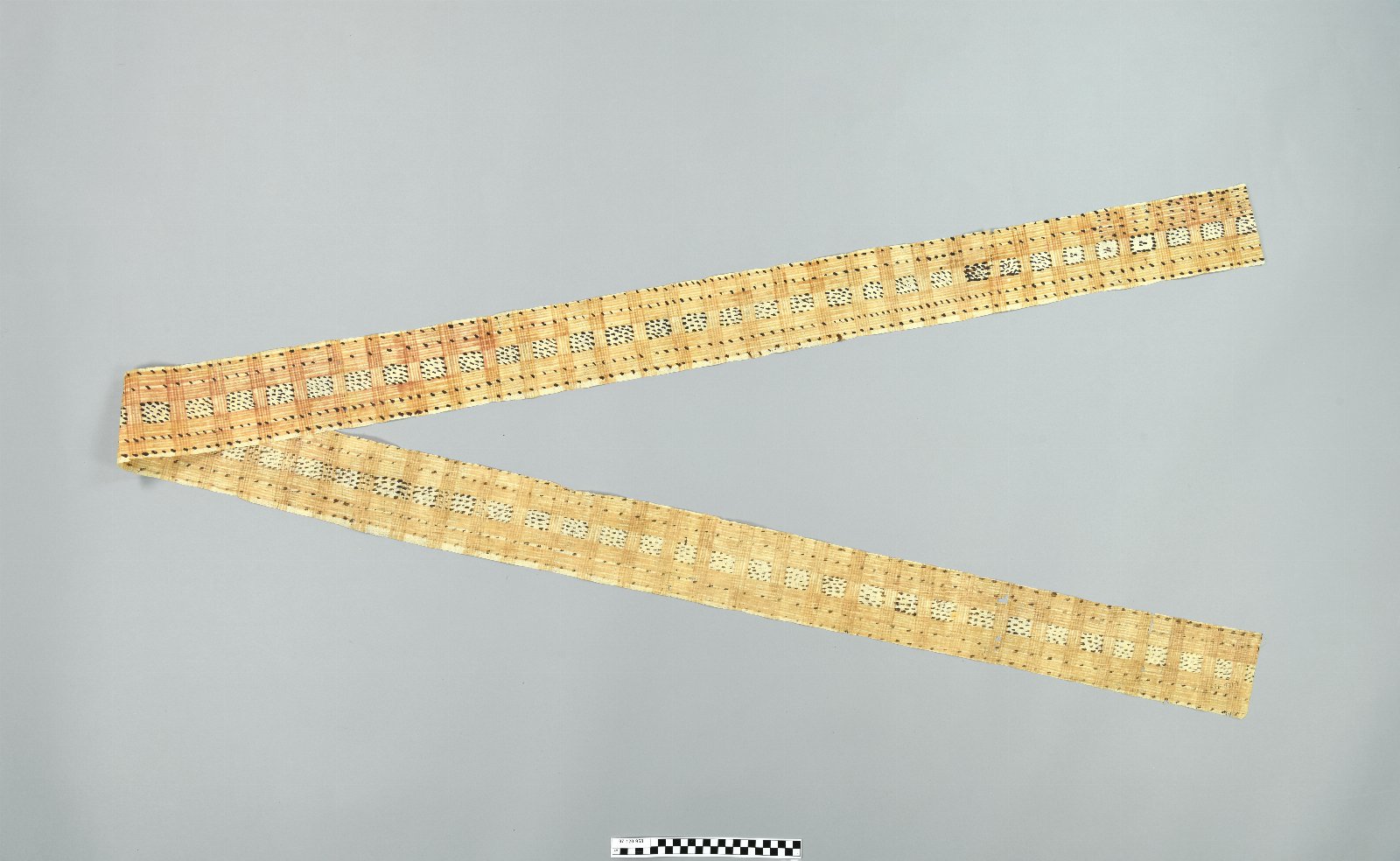 628142