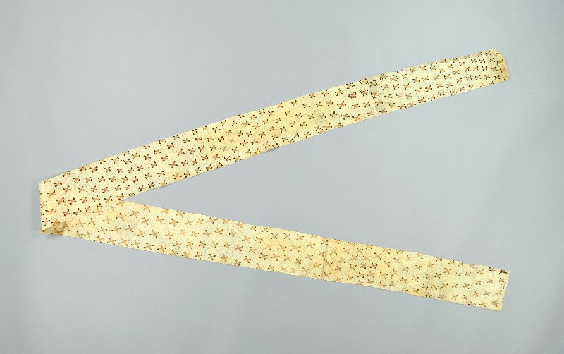 628161