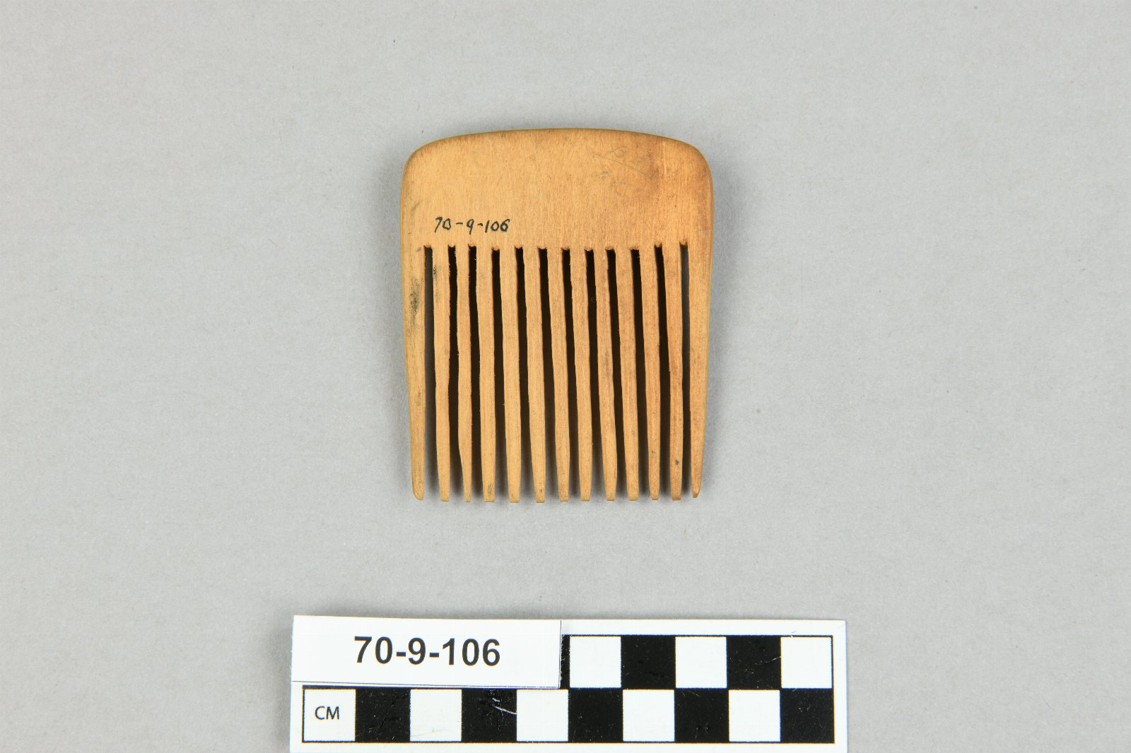 629477
