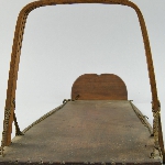 631487