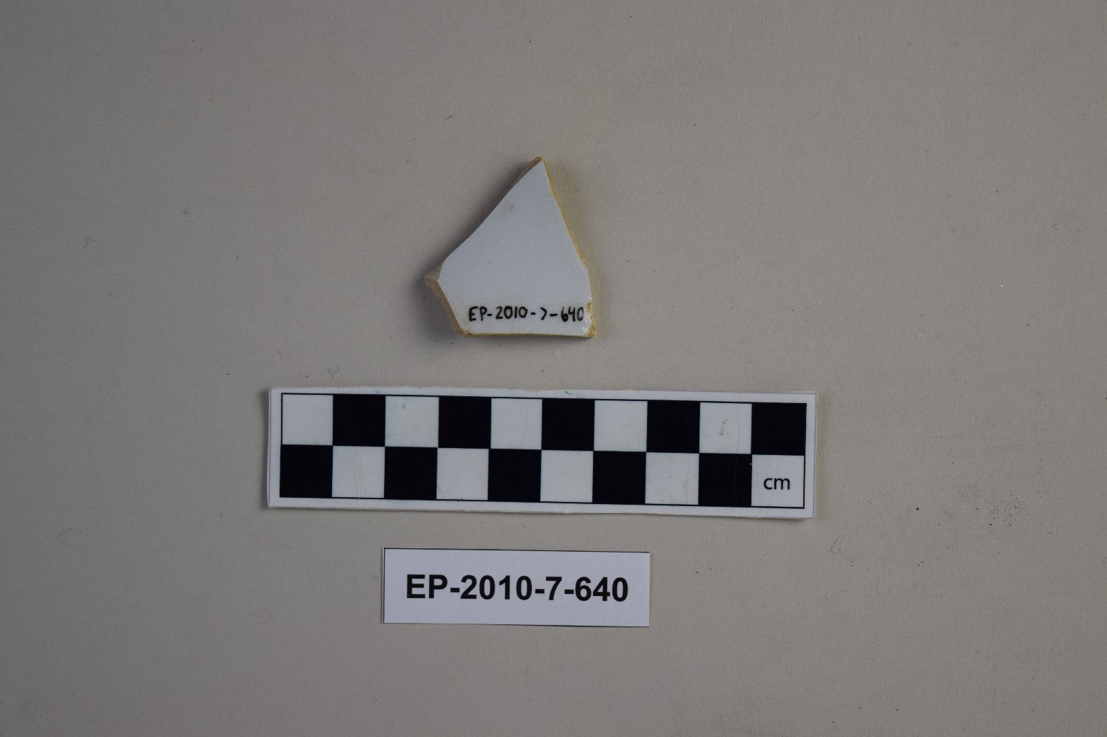 632616