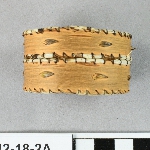 633642