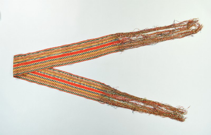 634004