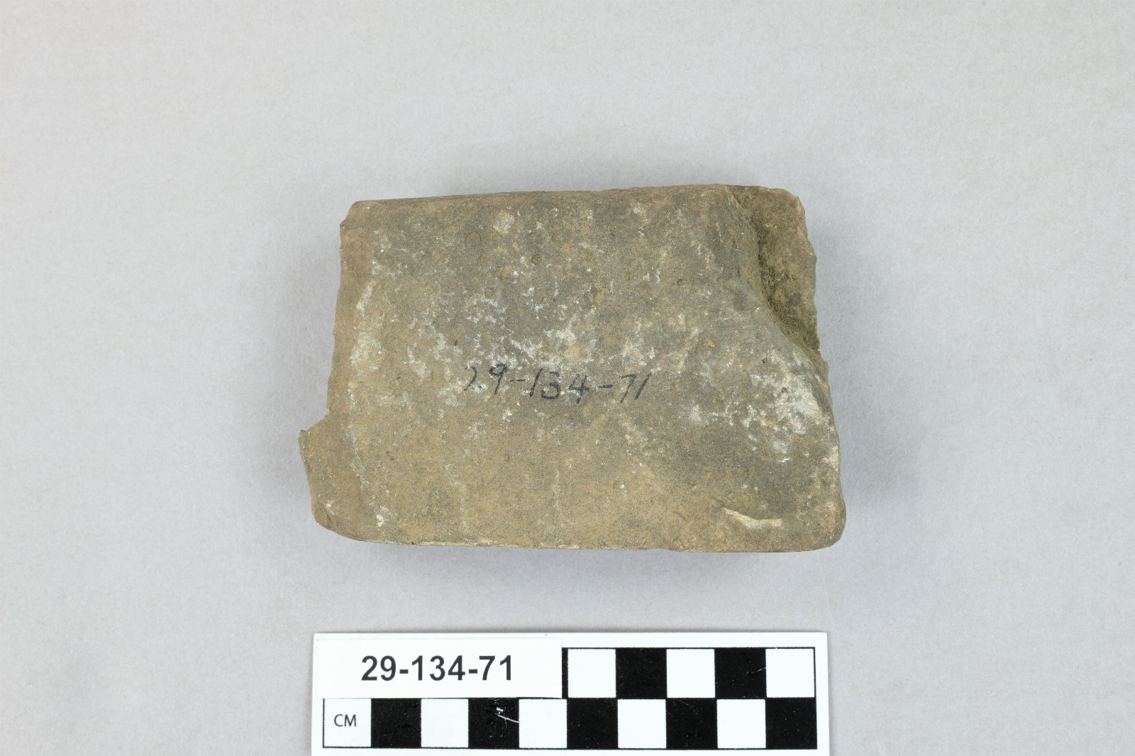634641