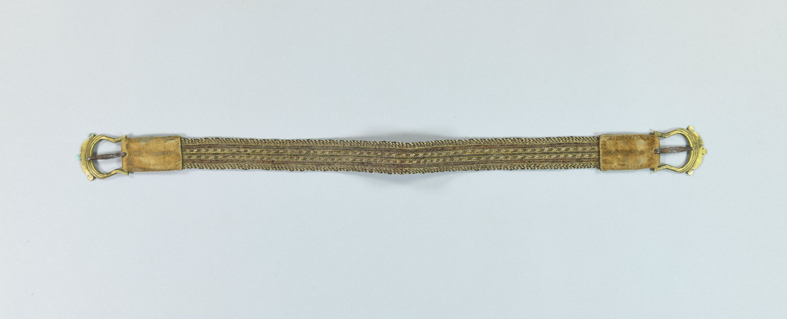 635187