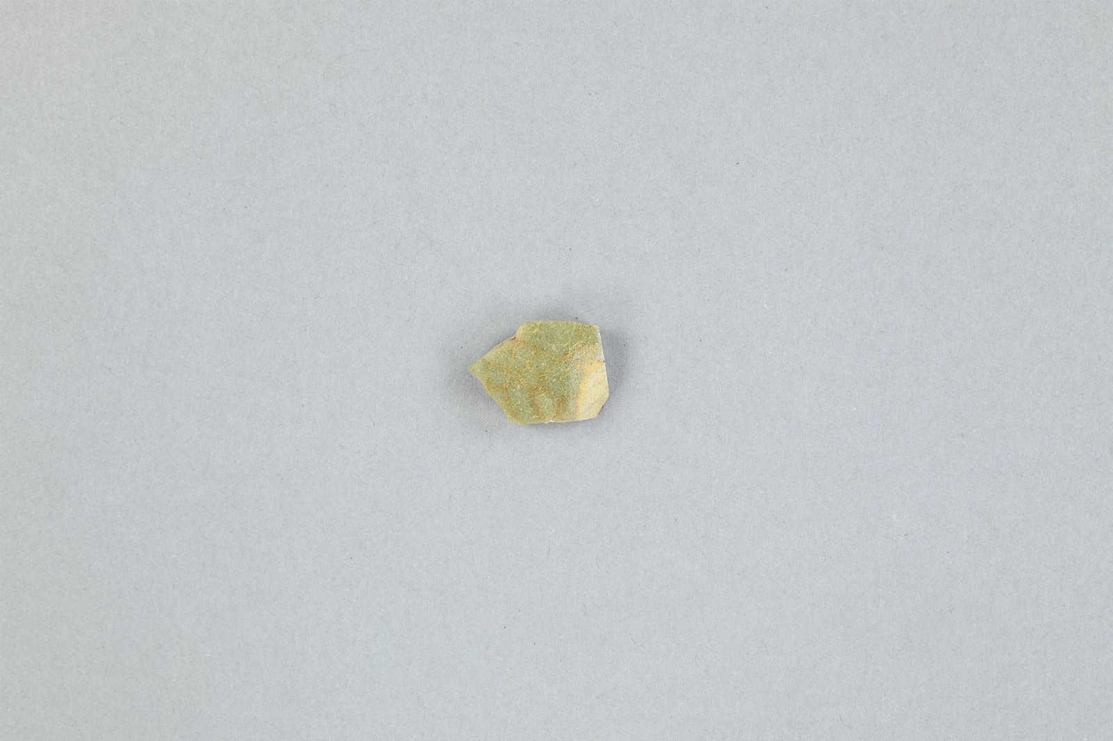 636617