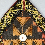 637054