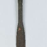 637413