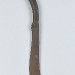 637425