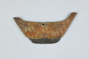 P487
