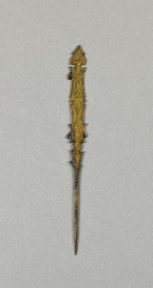 P592