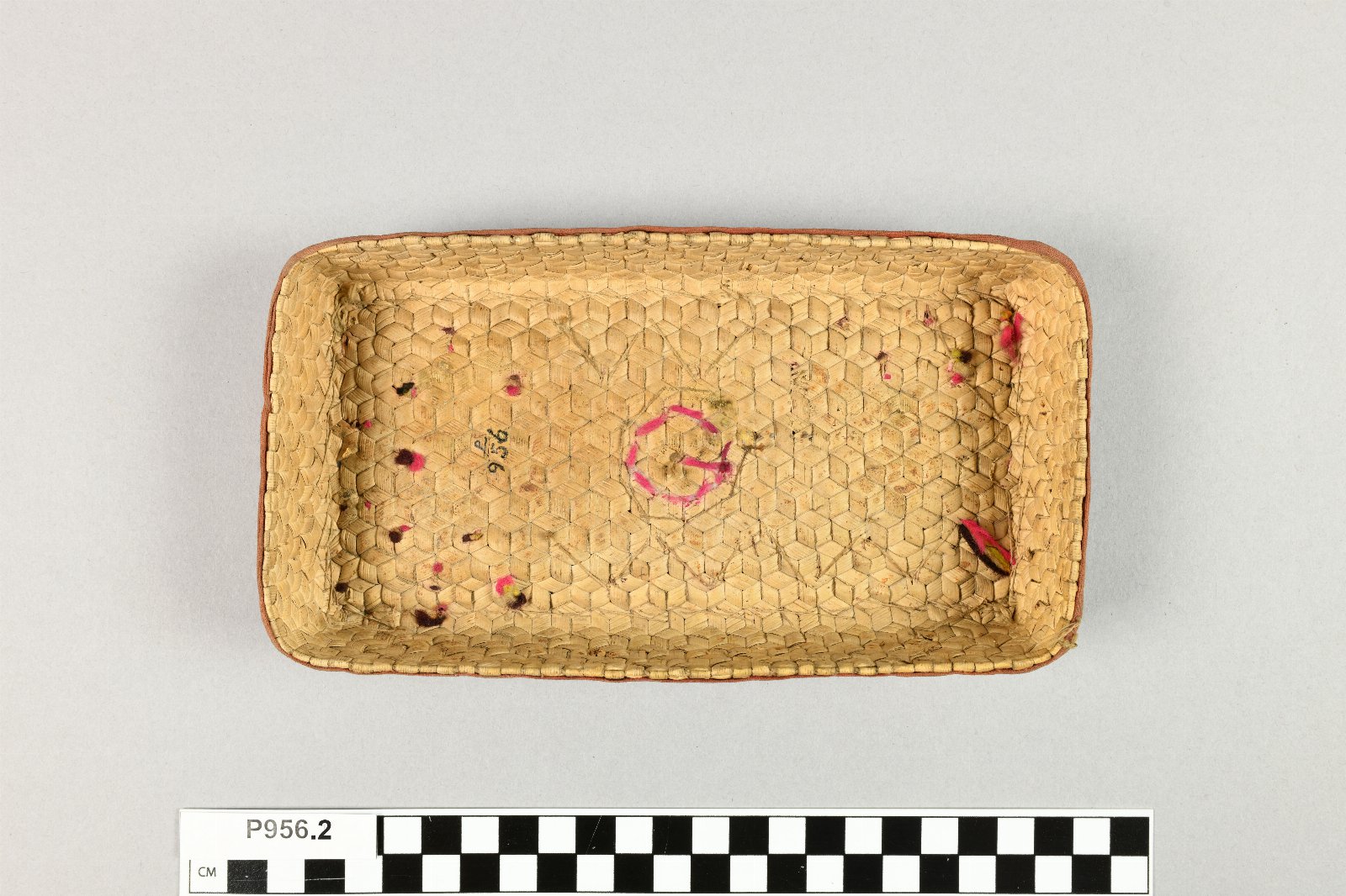 640405